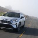 Скорбь, боль и разорение: Как Toyota RAV4 2020 разочаровывает водителей – с этим придётся жить!