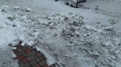 В Украине выпал снег необычного цвета: украинцы бьют тревогу, фото