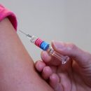 Украинцам напомнили о прививке от неизлечимого заболевания: что нужно знать